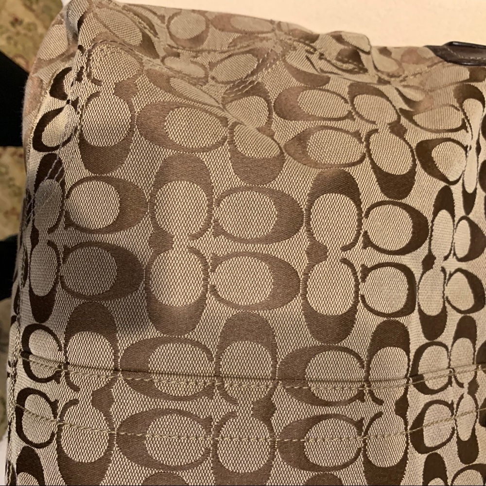 Coach shoulder bag - Picture 7 of 10